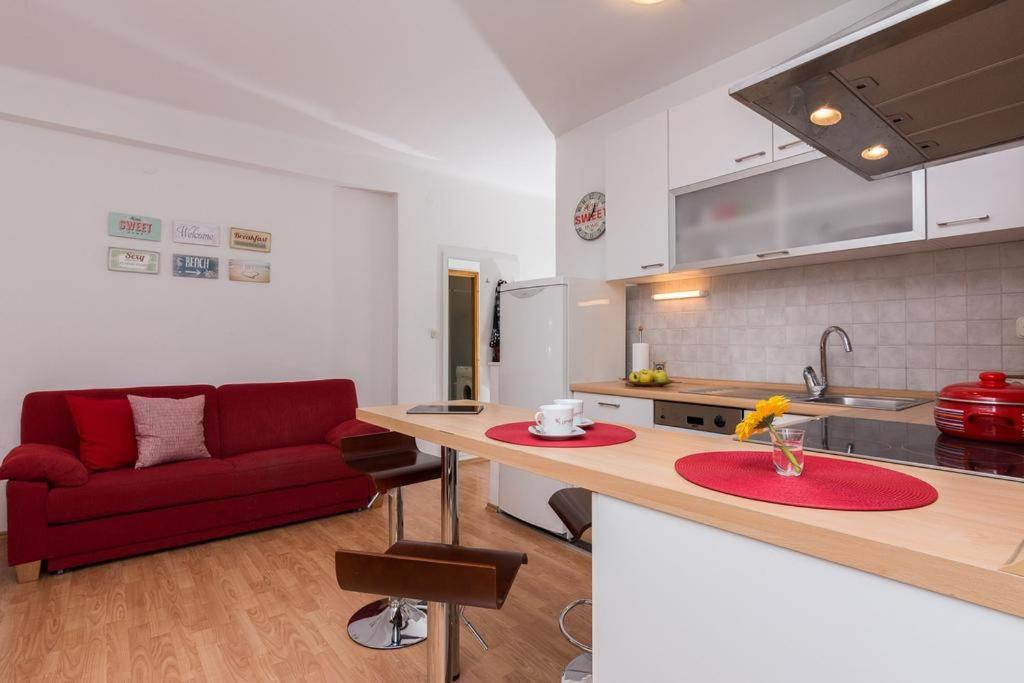 Near Old Town - Free Parking Apartment Zadar Exterior foto